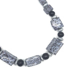 Collar Kenanga Gris Hielo