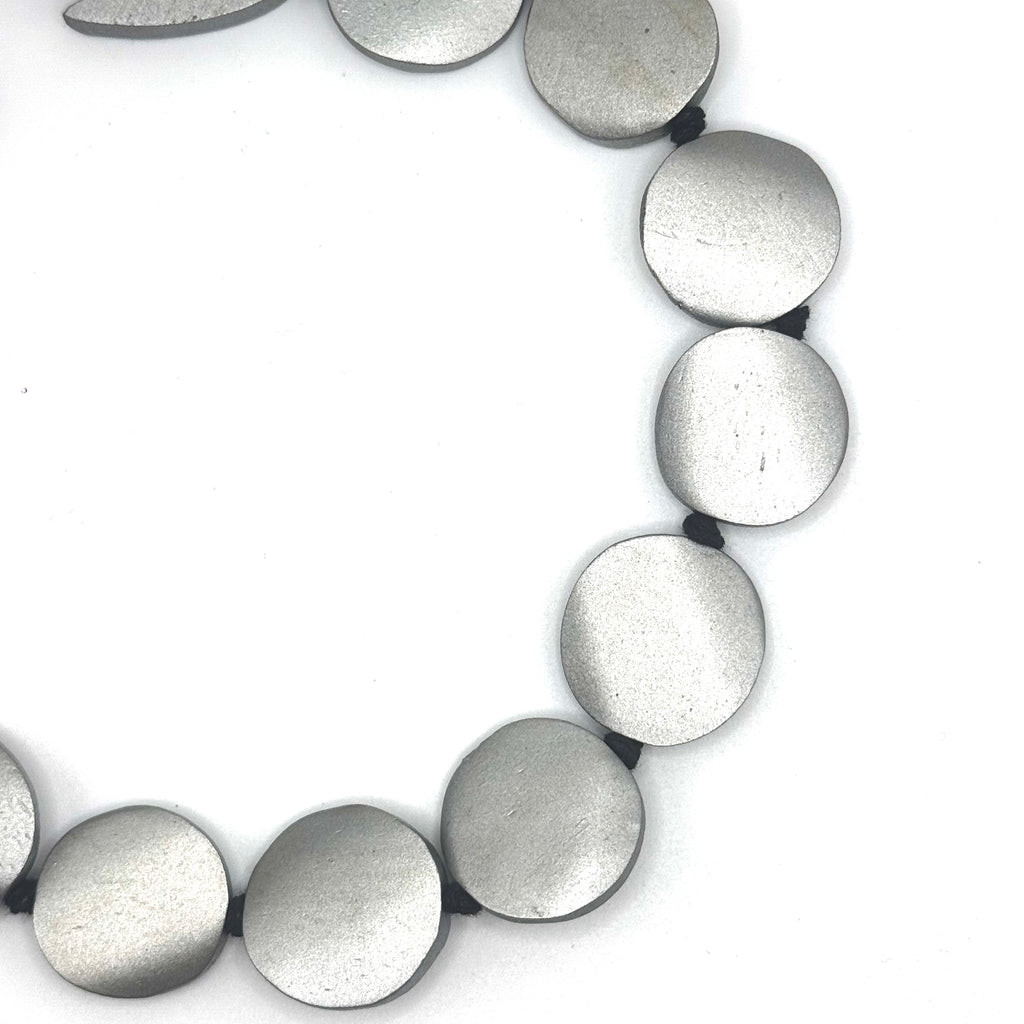 Collar Kecil Plateado