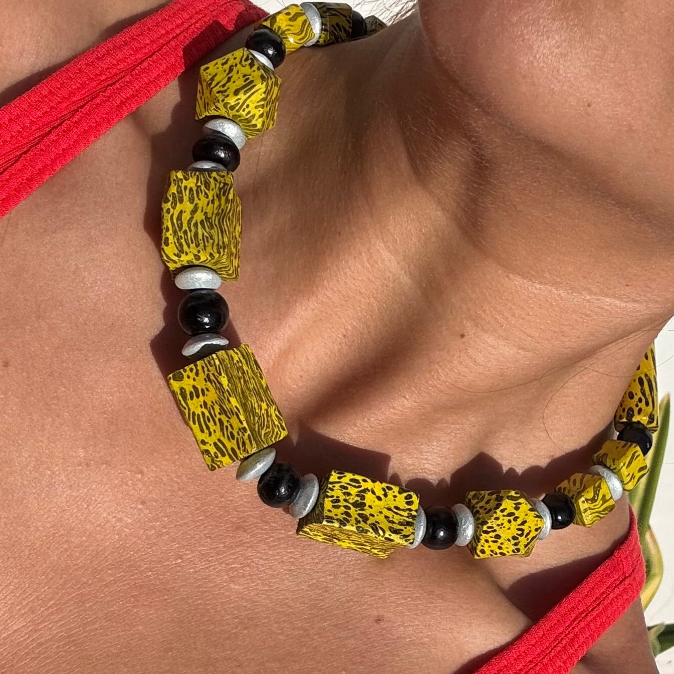 Collar Kenanga Amarillo