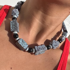 Collar Kenanga Gris Hielo